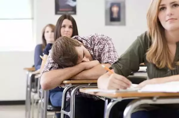 6 Embarrassing Things That Can Happen To You In Class