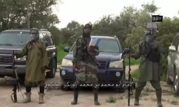 Breaking News: Soldiers, Residents Flee As Boko Haram Approaches Maiduguri.