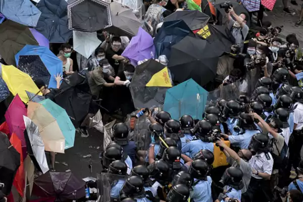 China blocks  Instagram in the  wake of Hong  Kong democracy  protests