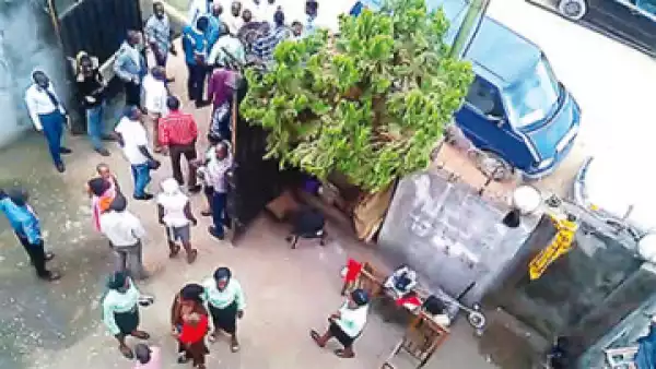 Congregation Chases Lagos Pastor Away From Church For Impregnating Member, Abortion