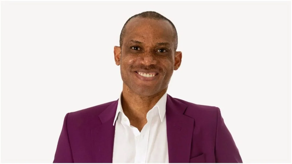 Oliseh joins calls for inclusion of more local players in Super Eagles