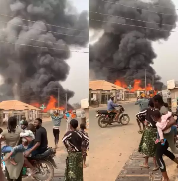 Fire Destroys Furniture Shop in Ibadan, Oyo State (Video)