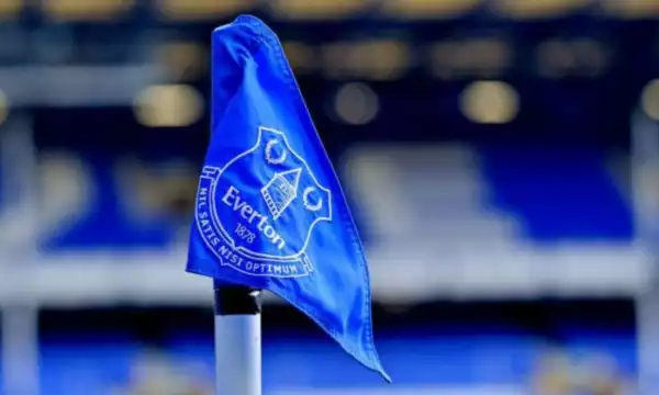 Premier League hand Everton 10-point deduction