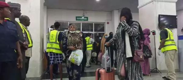 Sudan: 2,518 evacuees arrive in Nigeria on 15 flights
