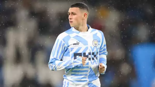 Phil Foden signs new Man City contract until 2027