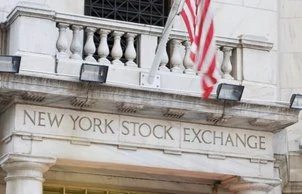 EOS Pumps 10% as Bullish Announces Planned NYSE Listing via SPAC Merger