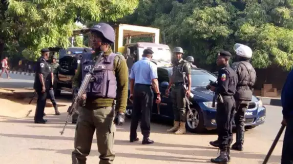 Ogun: Police Nab Suspected Kidnapper Selling Children To Benin Republic