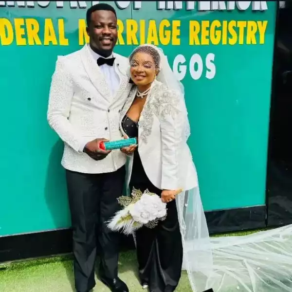 Photos From BBNaija Star, Queen And David Oyekanmi’s Civil Wedding