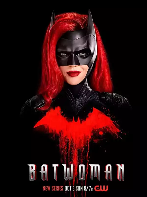Batwoman S01E14 - Grinning from Ear to Ear