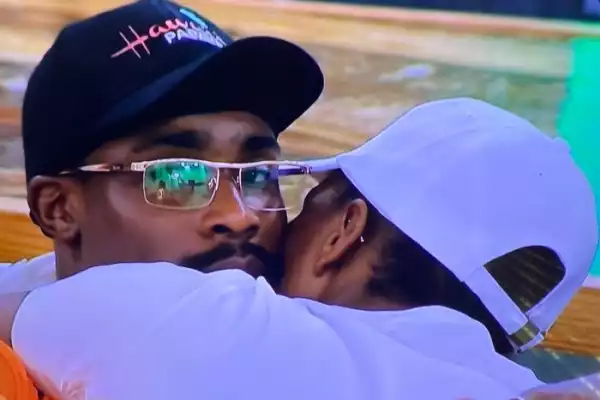 #BBNaija: ” I Don’t Have Time, I Have A Lady To Take Care Of In My Bed ” – Neo Shuns Housemates To Attend To Vee