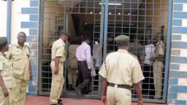 Security operatives foil jailbreak in Kano