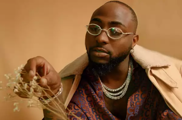 I’ll Credit All My Friends With $1 Million Dollars Each Someday – Davido Declares