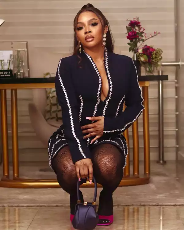 Toke Makinwa Slams Follower Who Said She Can’t Keep A Man Despite Her Beauty