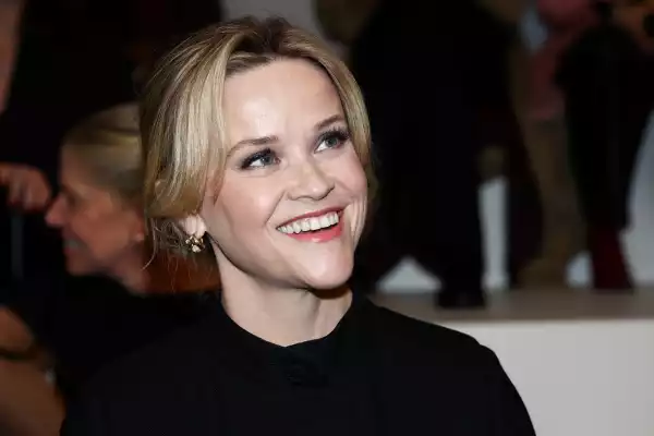 Romantic Comedy: Reese Witherspoon to Produce Movie Adaptation for New Line Cinema