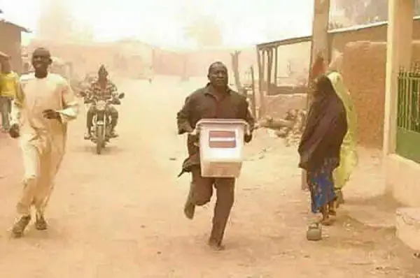 2023 Election: 3 die in Rivers, Kogi as thugs snatch ballot boxes in Lagos