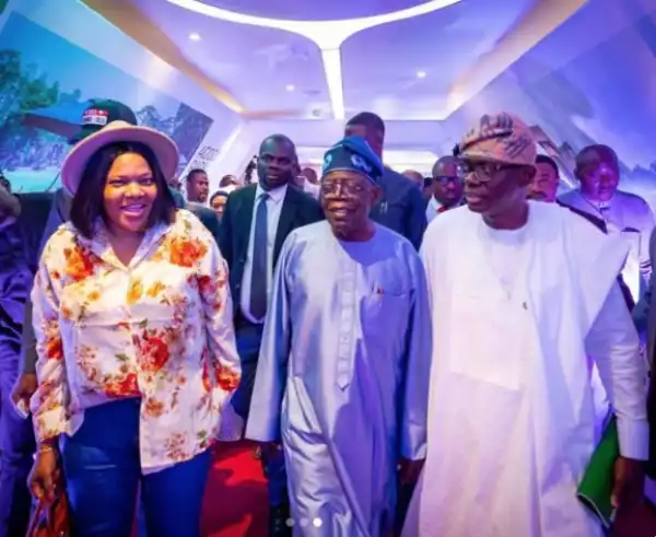 I Used To Think This Woman Is Sensible - Reactions As Toyin Abraham Poses With Tinubu Days To Election