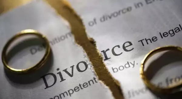 My Husband Hits Me With Hammer – Divorce Seeking Woman Tells Court