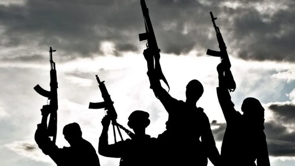 Two soldiers feared dead as gunmen enforce sit-at-home in Abia