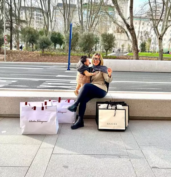 Get You A Man That Spoils You - Rosy Meurer Writes As She Shows Off Shopping Bags While On Vacation In Spain