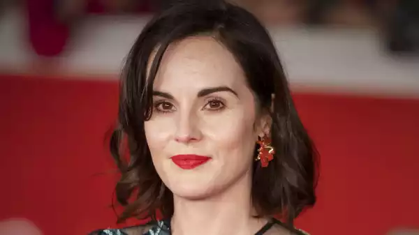 ‘Downton Abbey’ Star Michelle Dockery To Lead Steven Knight BBC Drama ‘This Town’