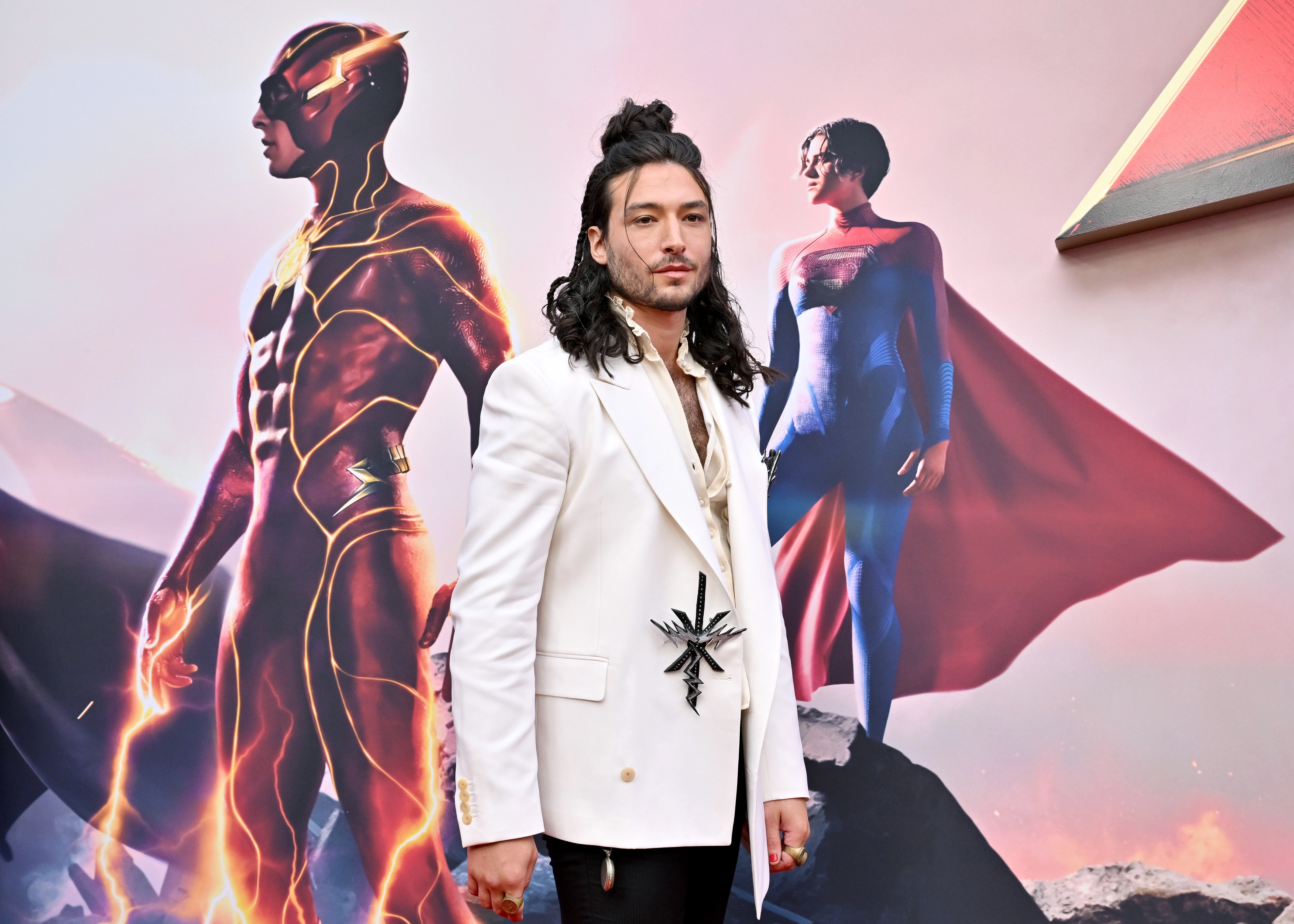 Ezra Miller Thanks WB, Zack Snyder, James Gunn, and More at The Flash Premiere