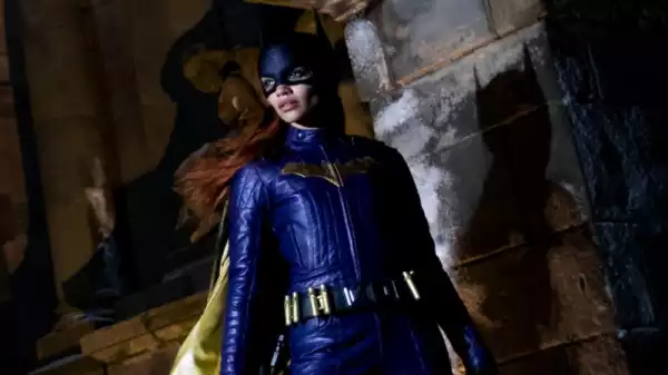 Michael Keaton Reacts to Batgirl Movie Cancellation, His DCEU Future